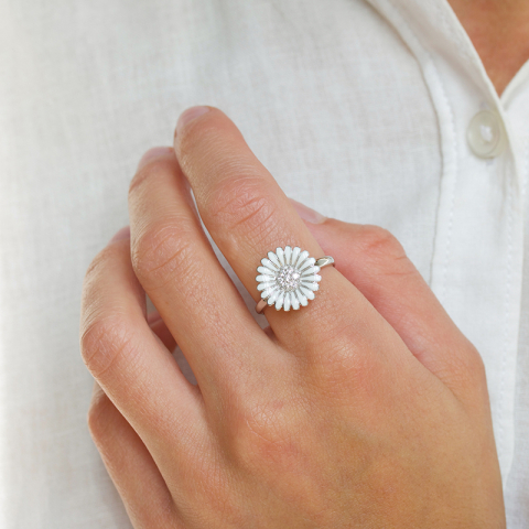 15 mm margriet ring in gerodineerd zilver